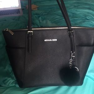 Michael Kors Tote
